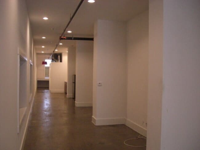 Building Photo - 2710 Cherokee St