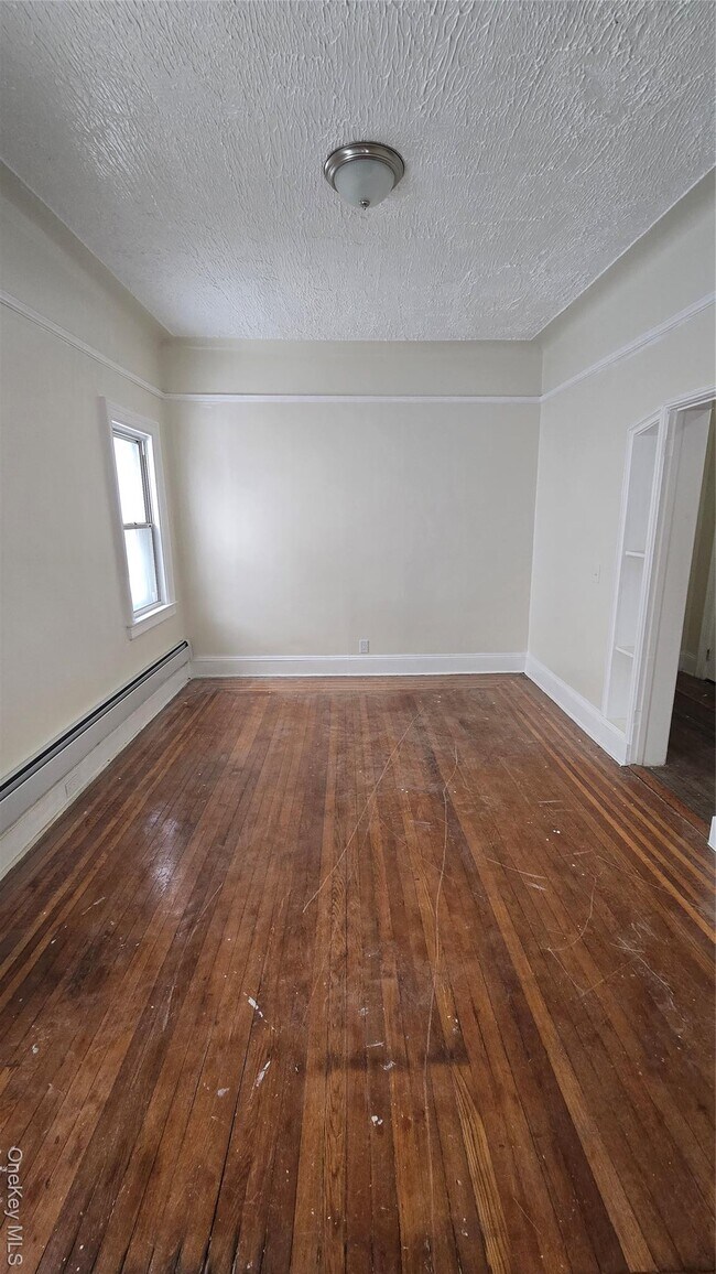 Foto del edificio - 641 S 5th Ave