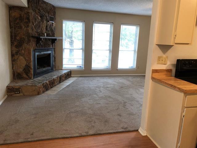 Building Photo - 5415 King Manor Dr