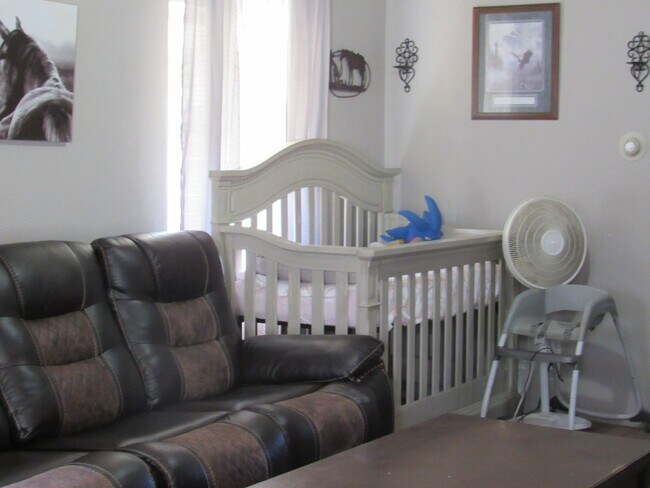 Foto del edificio - Cozy & Convenient 2+ Bedroom W/Garage