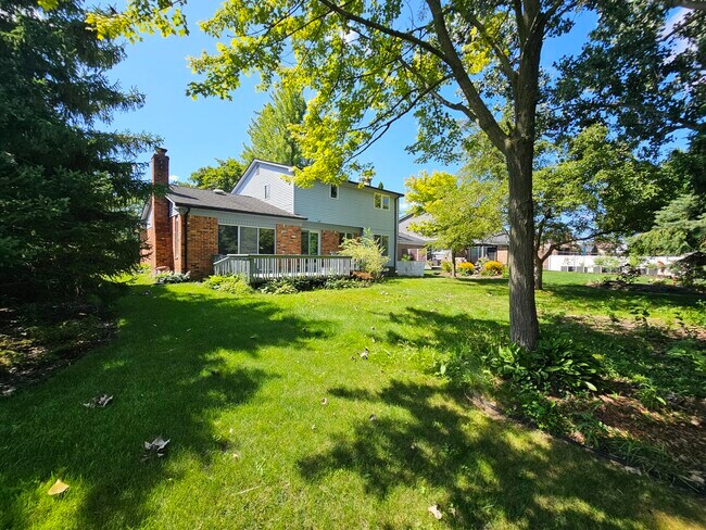 Foto del edificio - 44180 Richmond Ct