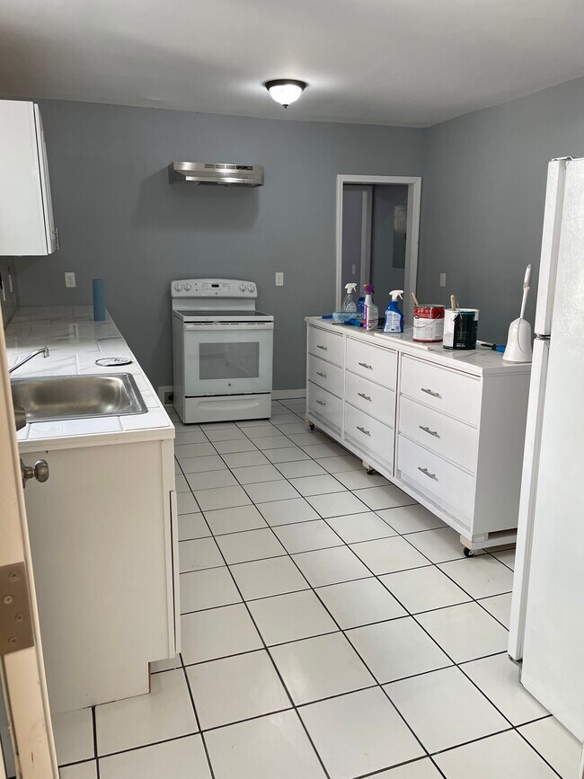 Foto del edificio - 196 Buckingham St