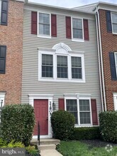 Building Photo - 21805 Seneca Ayr Dr