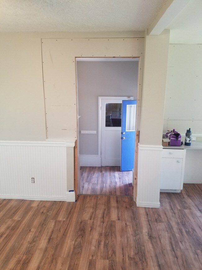 9200 SW Oak St, Tigard, OR 97223 House Rental in Tigard, OR