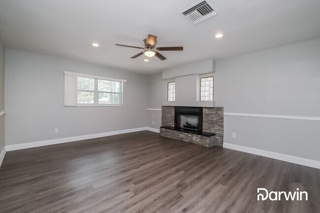 Building Photo - 6518 Talbot Cir