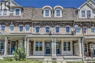 Building Photo - 8890-8890 Sheppard Ave E