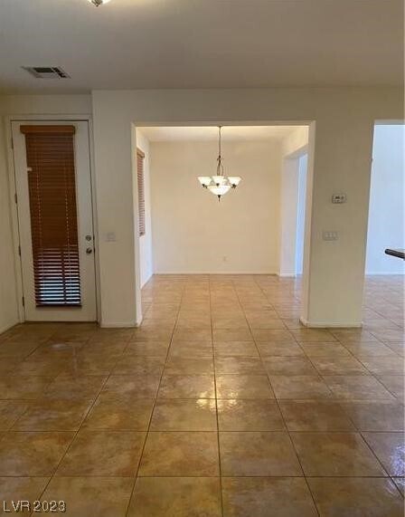 Building Photo - 6185 Sugartree Ave