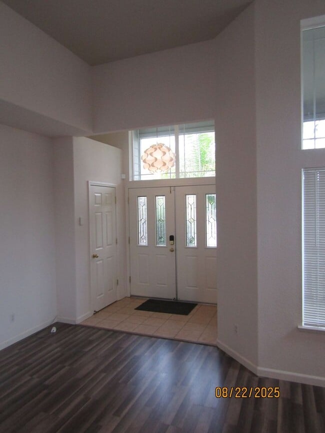 Foto del edificio - Beautiful Home Near Golf Course!! Brand ne...