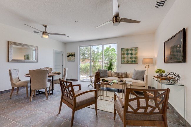 1550 NE 34th Ct, Oakland Park, FL 33334 Apartments