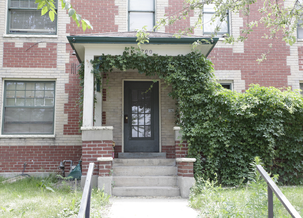 Building Photo - 1700 Gilpin St