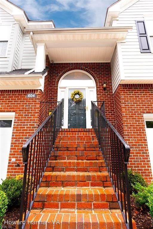 Foto principal - 3 br, 2.5 bath House - 604 Estates Way