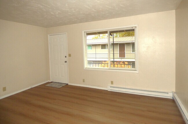 Foto del edificio - The Court at Hawthorne