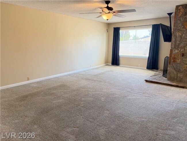 Building Photo - Beautiful 3 BR Home with Double-Sided Fireplace, Huge Backyard, & NO HOA!