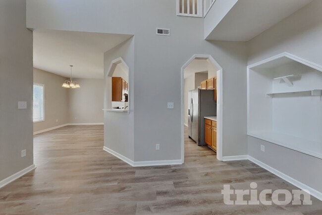 Building Photo - 5224 Anchorage Way