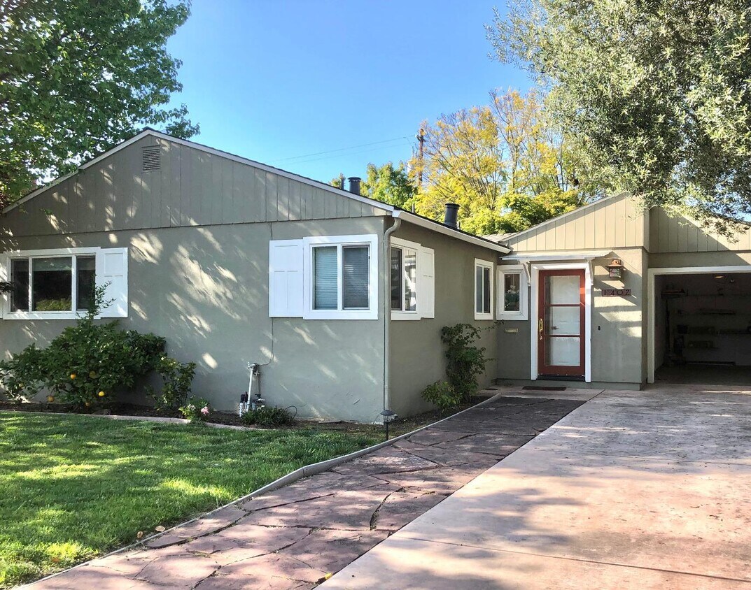 1402 Todd St, Mountain View, CA 94040 House Rental in Mountain View