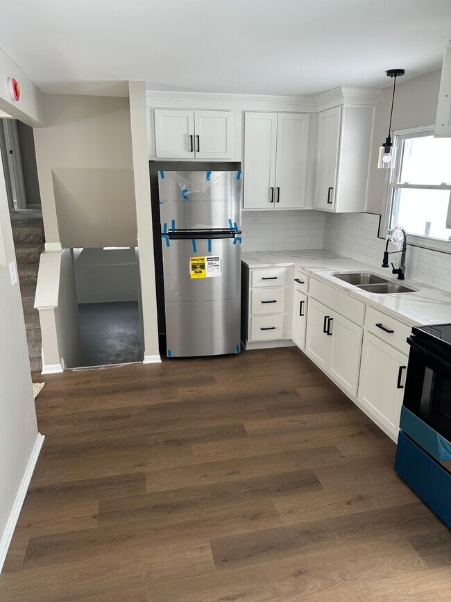 Foto del edificio - 892 King St