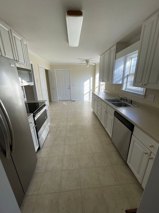 Foto del edificio - Carrollton City, Quiet Community.