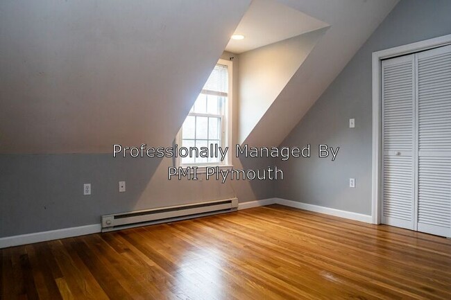 Building Photo - 111-113 Union St