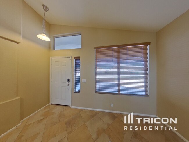 Building Photo - 1037 W Glenmere Drive Chandler AZ