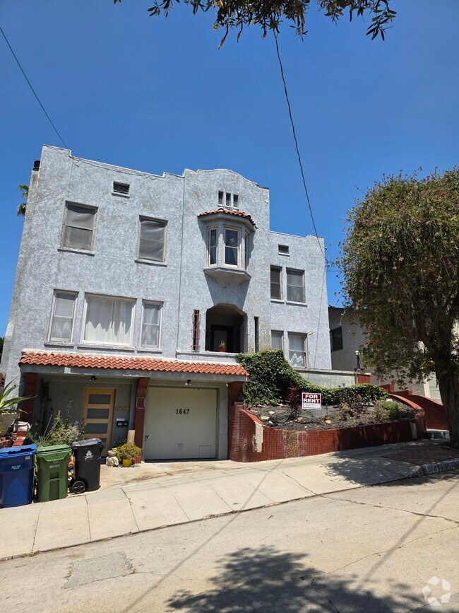 Building Photo - 1647 Angelus Ave