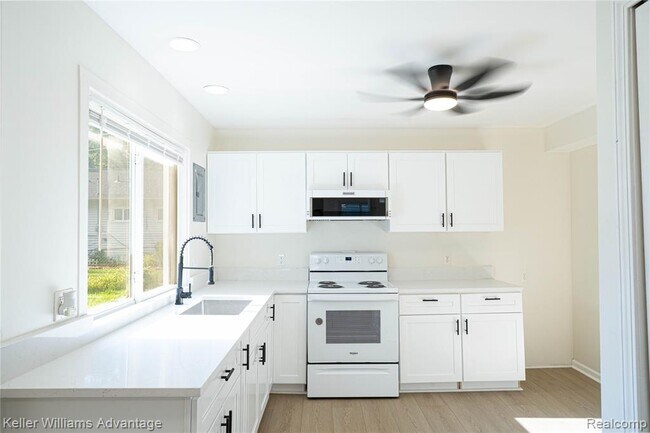 Foto del edificio - 31776 Arenac Ct