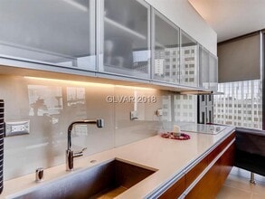 Building Photo - 3726 S Las Vegas Blvd