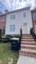 Building Photo - 360 Blue Stone Hills Dr