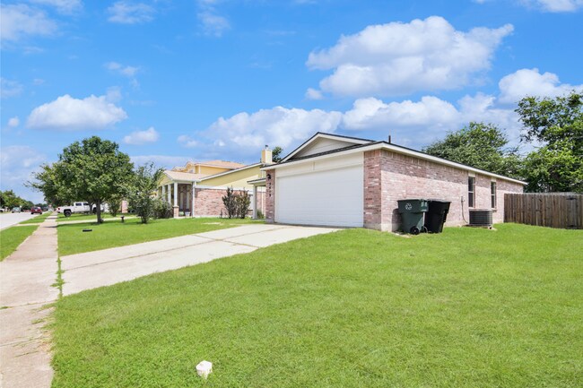 Foto del edificio - 5419 Southern Crossing Dr