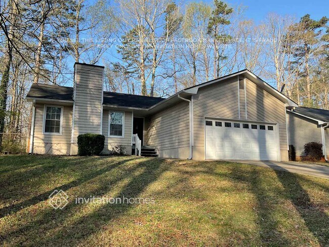 Foto del edificio - 103 Honeysuckle Ln