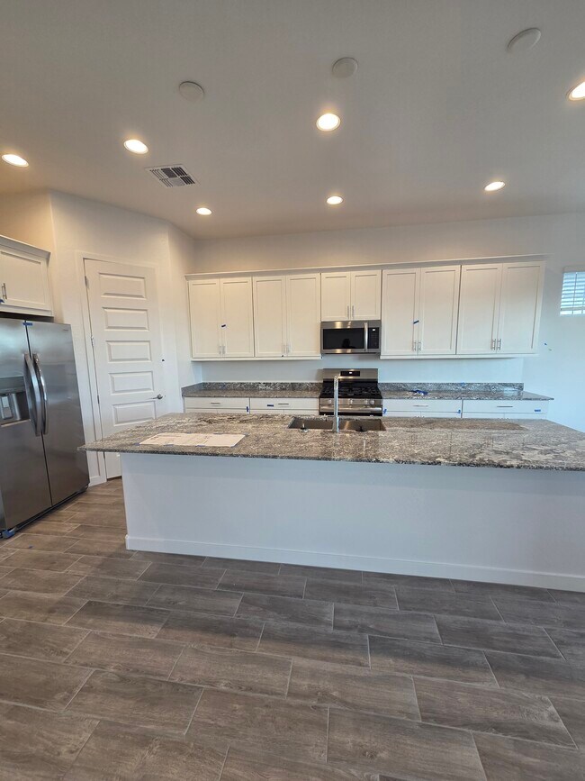 Foto del edificio - 23039 E Roundup Way