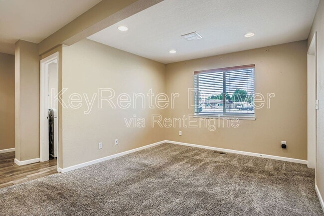 Foto del edificio - 4310 N Harlan St