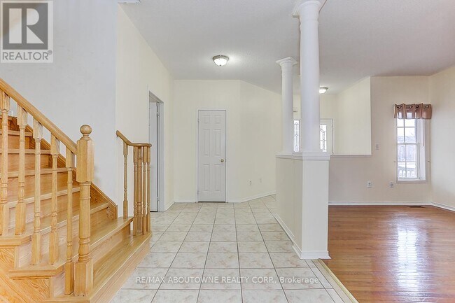 Building Photo - 2479 Nichols Dr