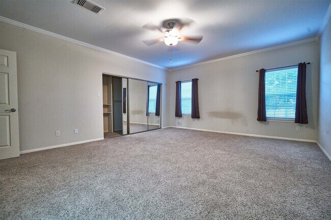 Foto del edificio - 2816 Holly Hall St