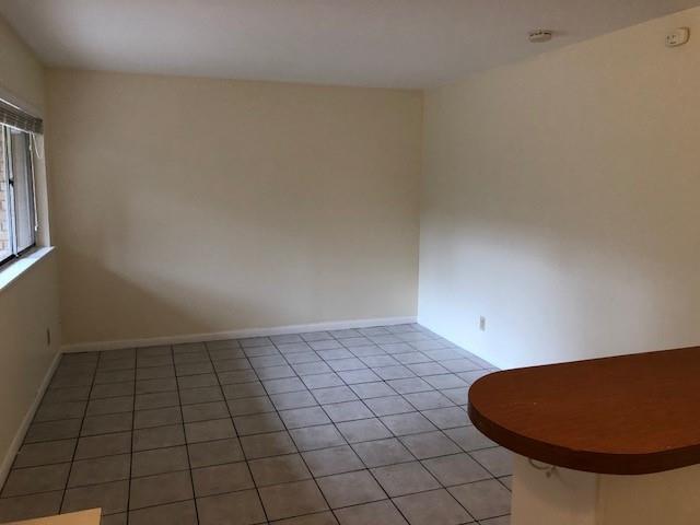 Foto del edificio - 1212 W 13th St