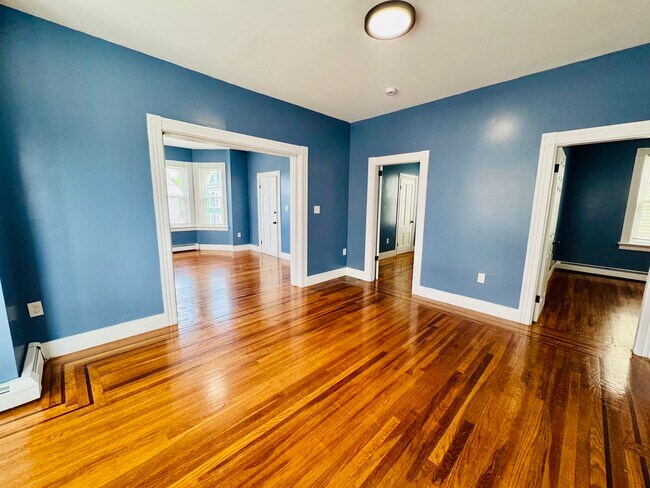 Building Photo - 61 Cypress St