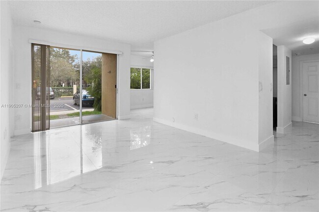 Building Photo - 7085 Nova Dr