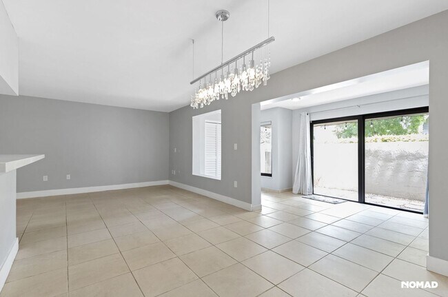 Foto del edificio - 8827 SW 123rd Ct