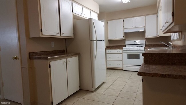 Foto del edificio - 1710 52nd St SE