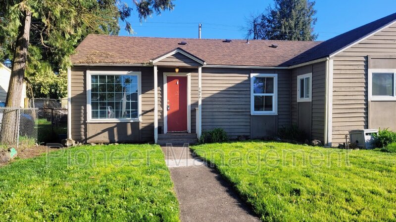 Foto principal - 2680 E St
