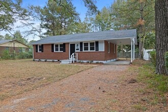 Building Photo - 124 Kitt Dr