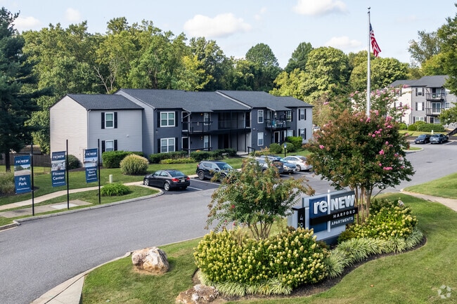 Building Photo - Eagle Rock Apartments at Abingdon