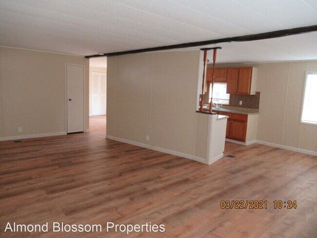Building Photo - 2 br, 2 bath House - 518 N. Colusa St.