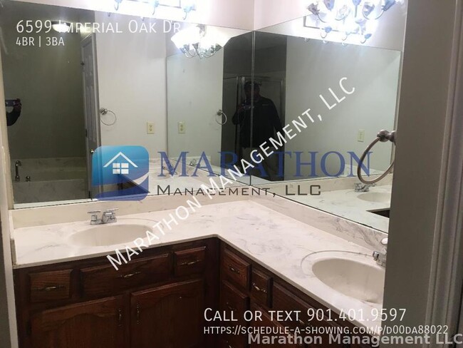 Building Photo - 6599 Imperial Oak Dr