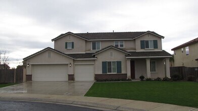 Building Photo - 15645 Calabria Ct