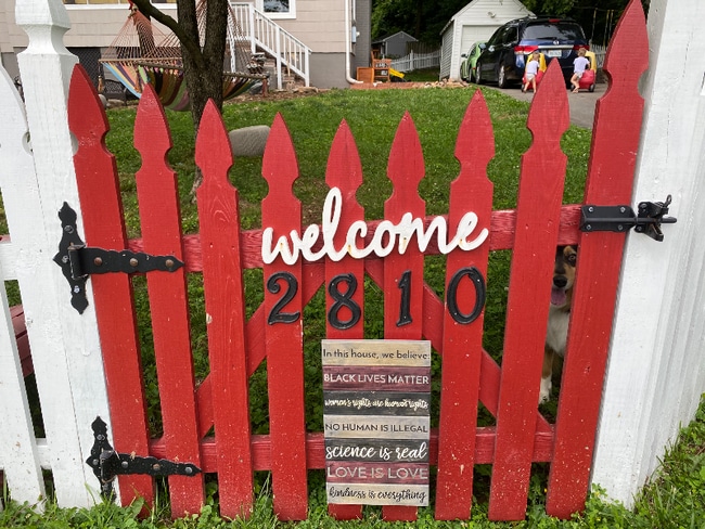 Building Photo - 2810 Rosemary Ln