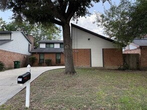 Building Photo - 3206 Hazy Park Dr