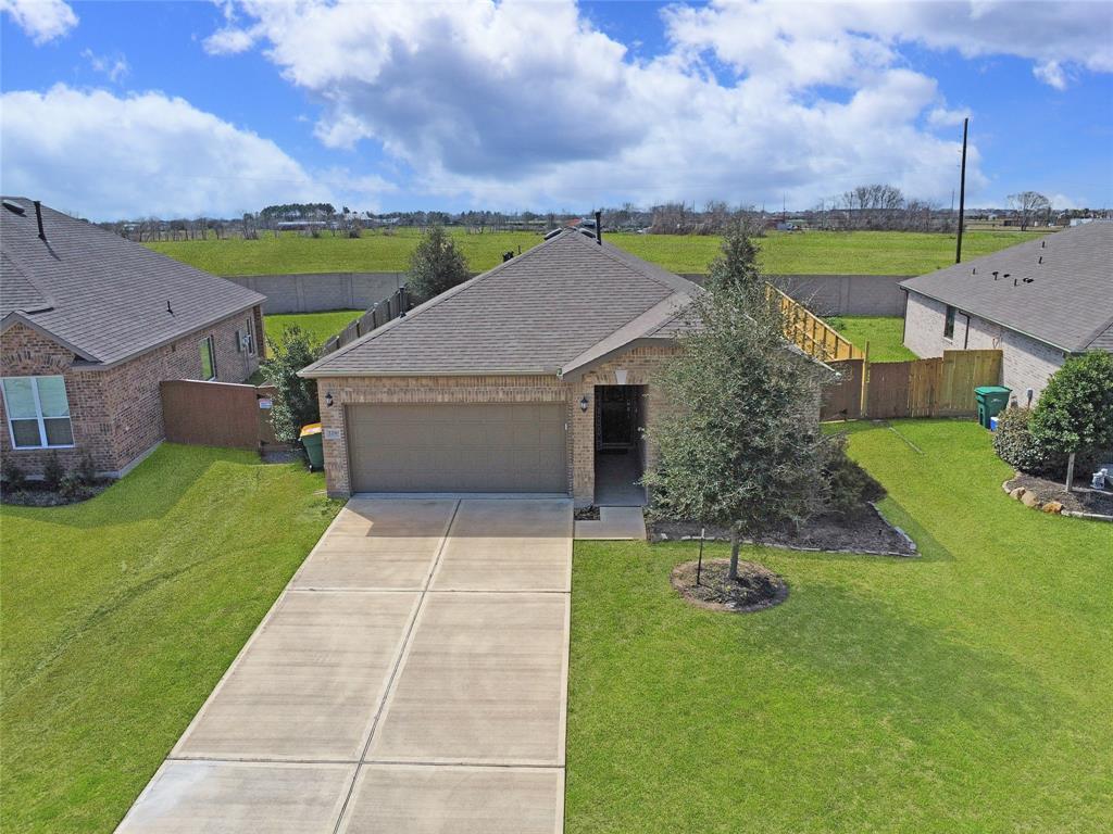 Foto principal - 2210 Thunderbolt Peak Dr