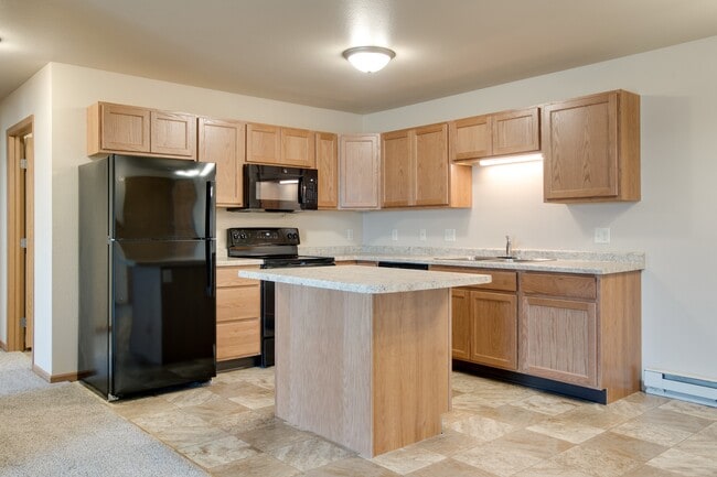 Augusta Apartments 3700 Kitchen - Augusta Apartments