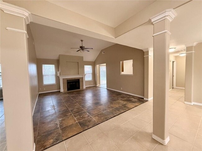 Foto del edificio - 3108 S G St