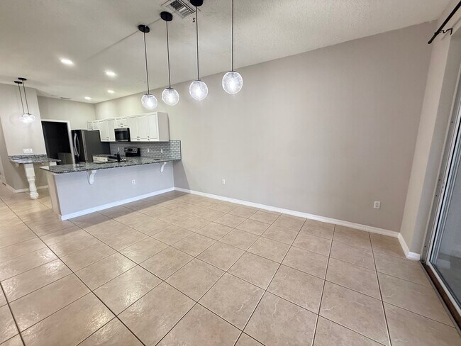 Building Photo - 3421 Home Town Ln
